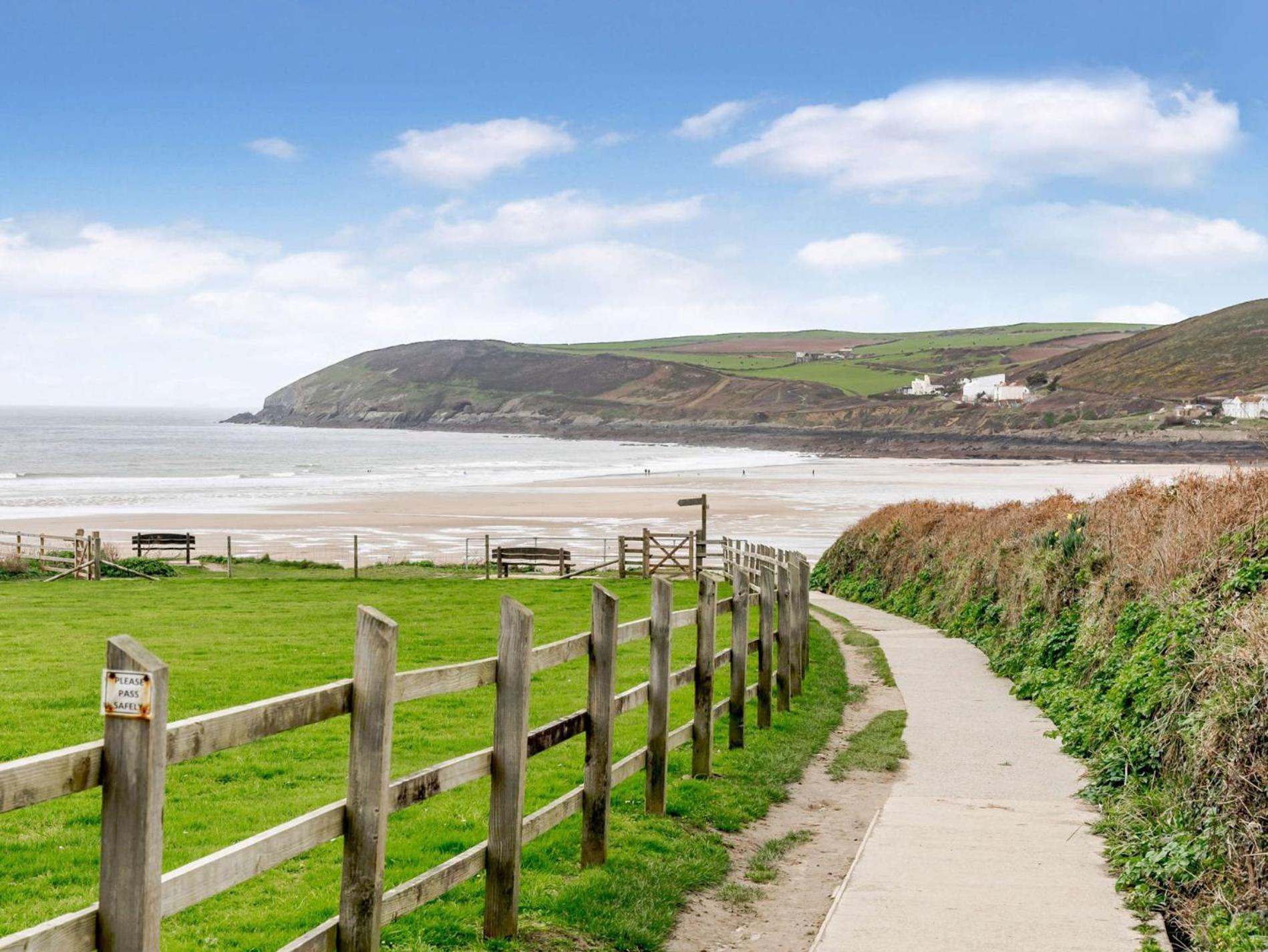Villa 3 Bed In Croyde 90437 Exterior foto